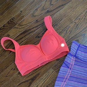 Lululemon orange sports bra